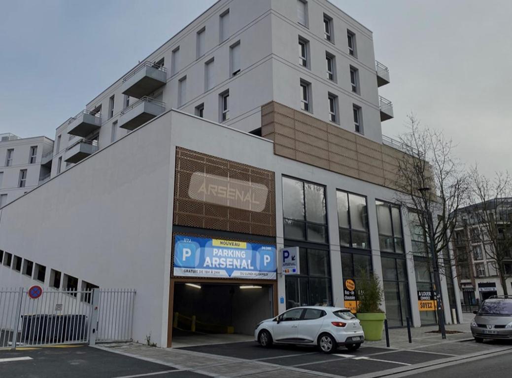 Voyage En Duplex En Hyper Centre Apartment Valenciennes Exterior photo